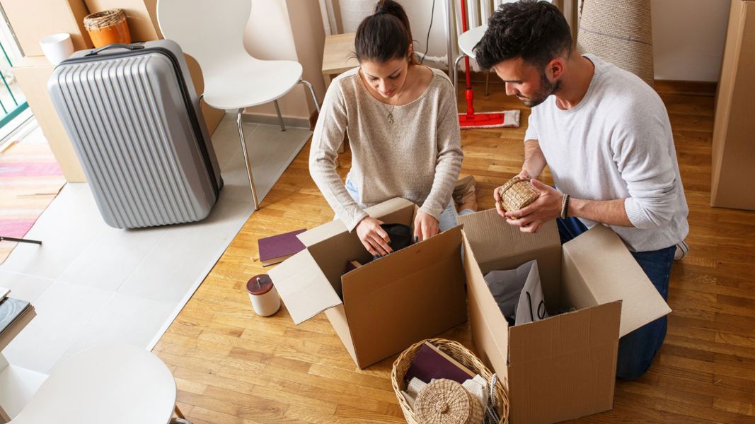 Complete Guide to Packing for a House Move - Make Space